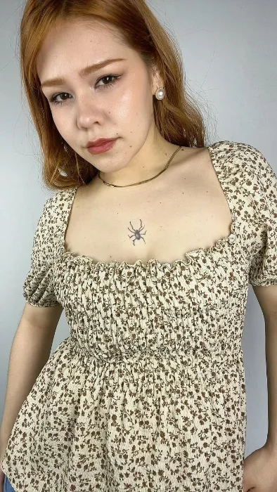 Blusa Frunce Flor Mc
