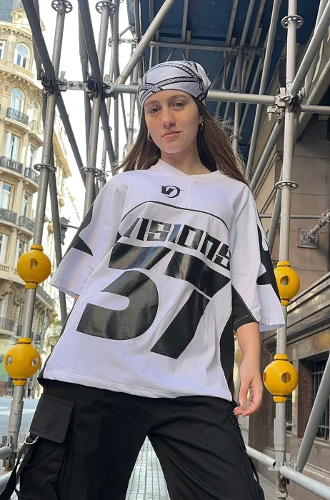 Remera Visions