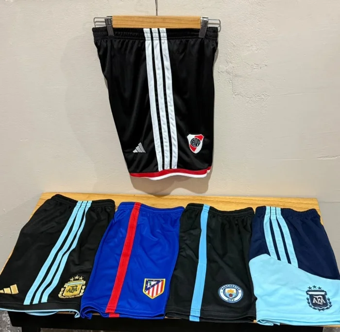 Short Nueva Temporada