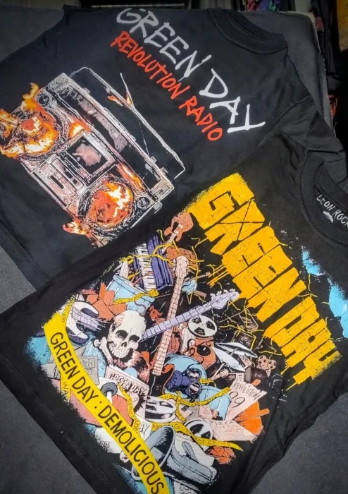 León Rock Remeras