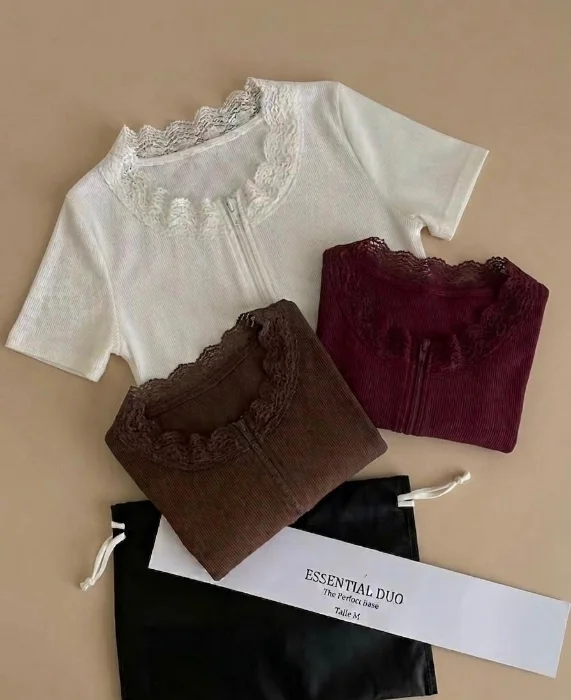 Remera Cierre Puntilla