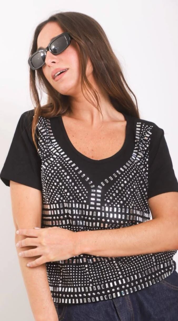 Remera Piedras Importado - Imagen 2