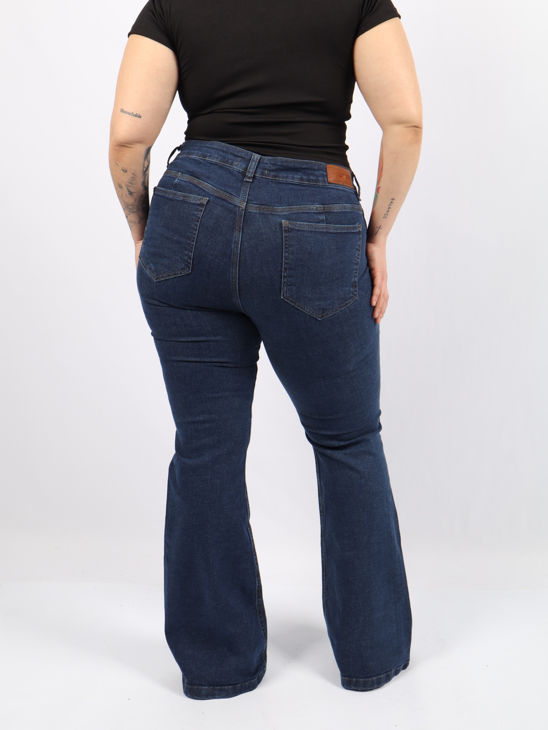 Oxford Zar.a Azul - WhatsApp%20Image%202026-09-22%20at%2012.01.53%20PM%20(3).jpeg
