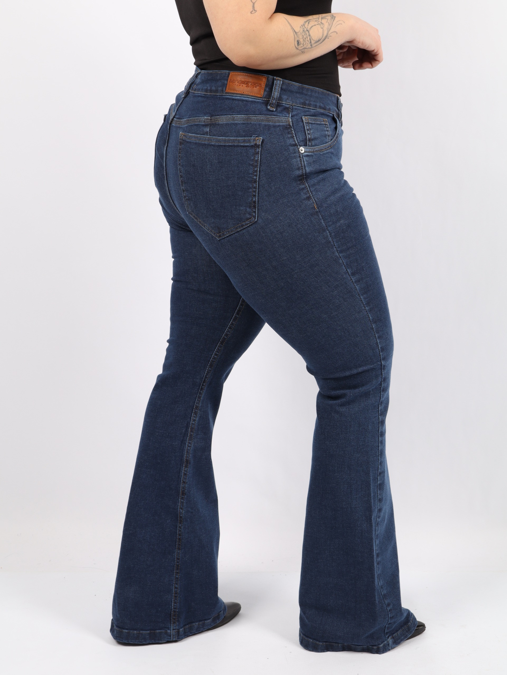 Oxford Zar.a Azul - WhatsApp%20Image%202026-09-22%20at%2012.01.53%20PM%20(2).jpeg
