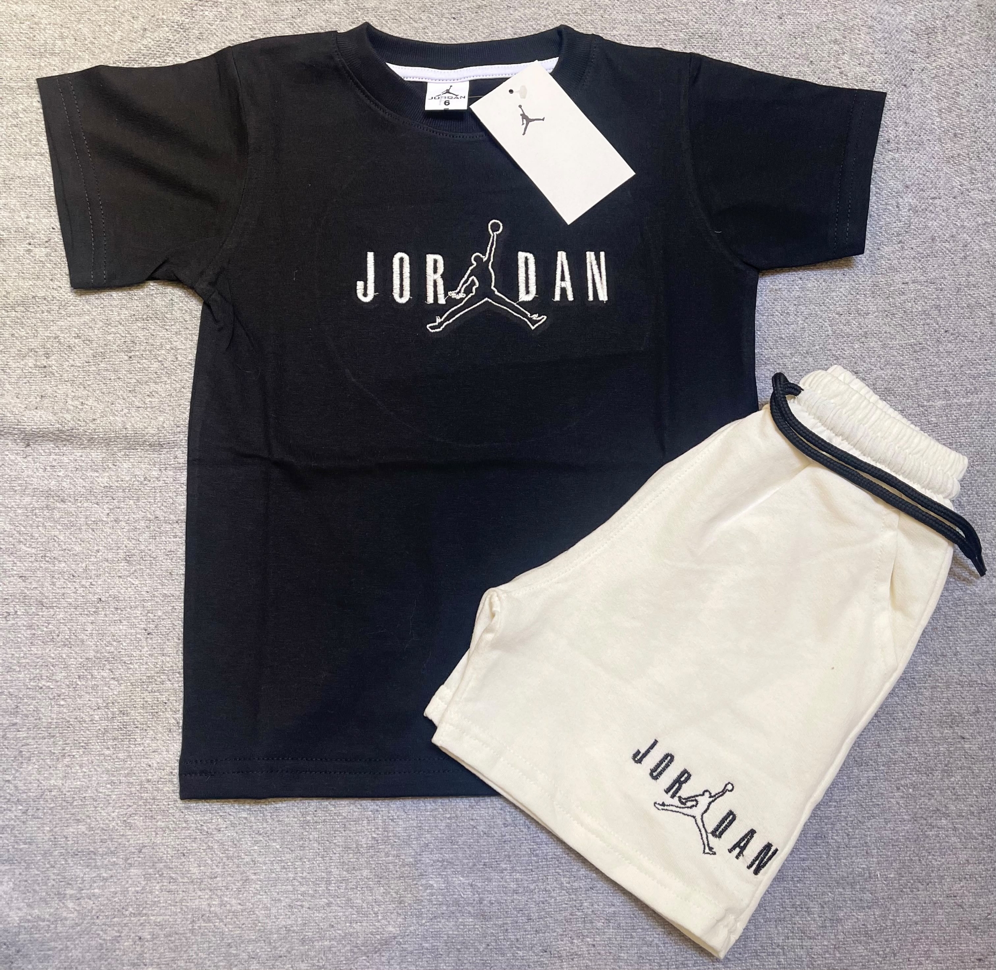 Conjunto Niño Jord - Imagen 3