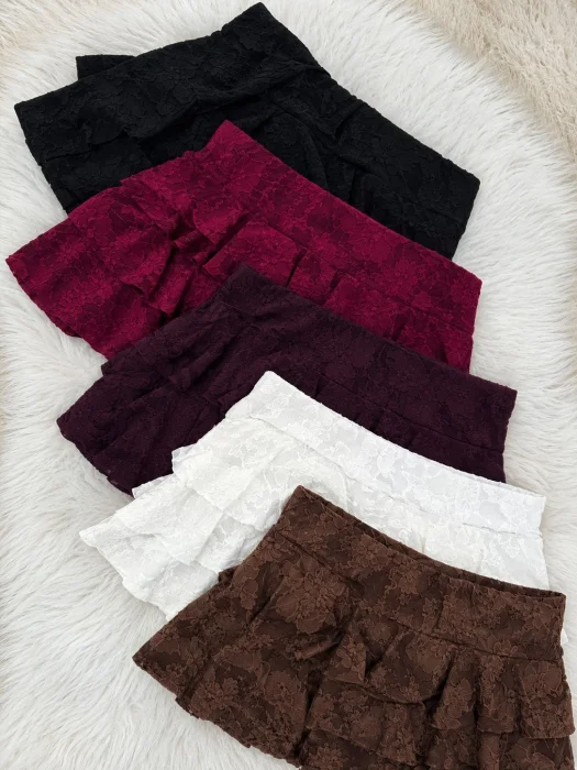 Short Pollera 3 Volados de Tul Floreado
