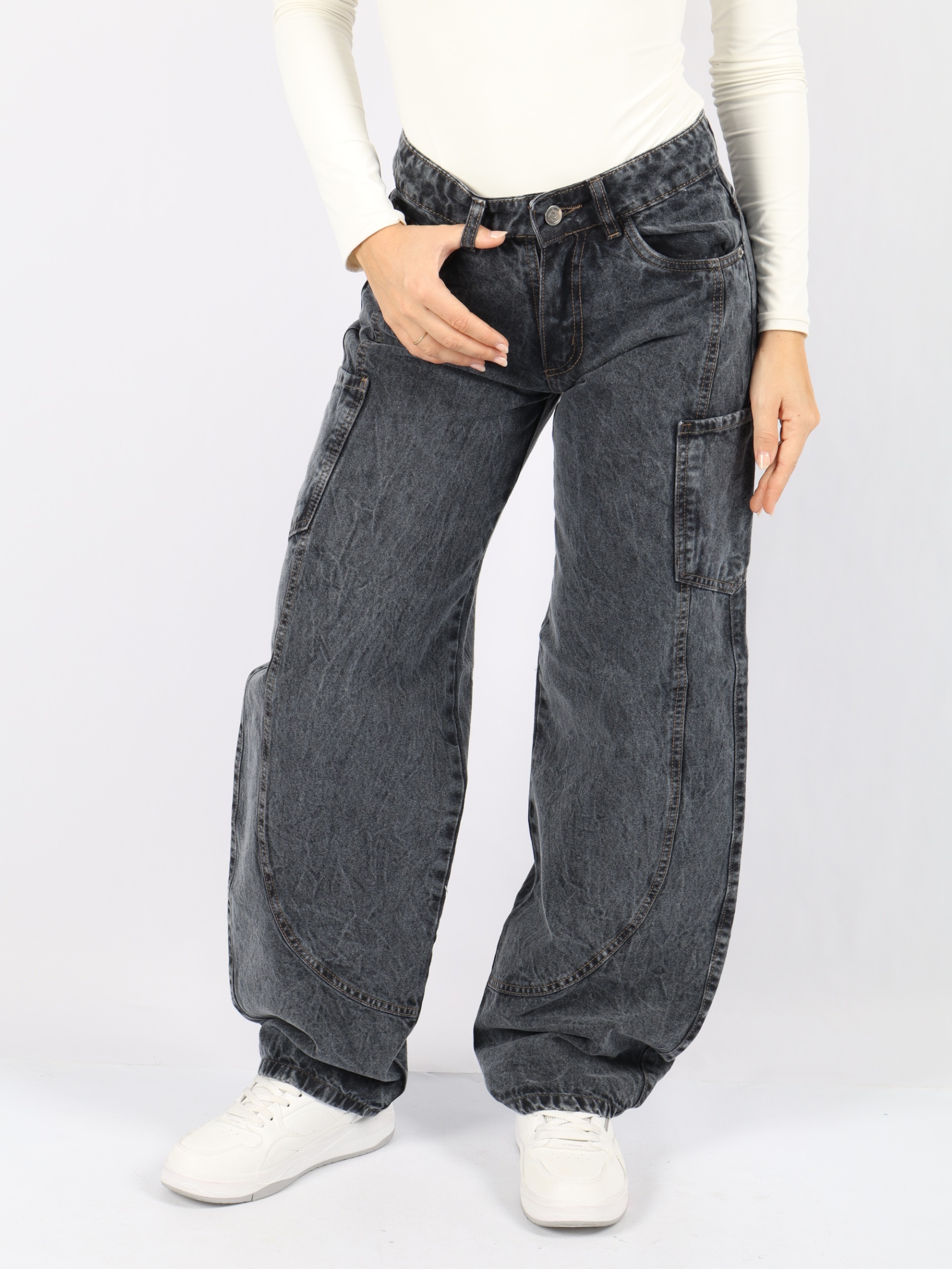 Baggy Gris - WhatsApp%20Image%202026-09-22%20at%203.15.52%20PM%20(1).jpeg