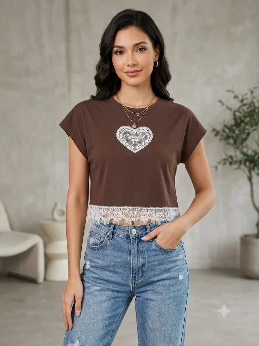 Musculosa con Diseño y Encaje