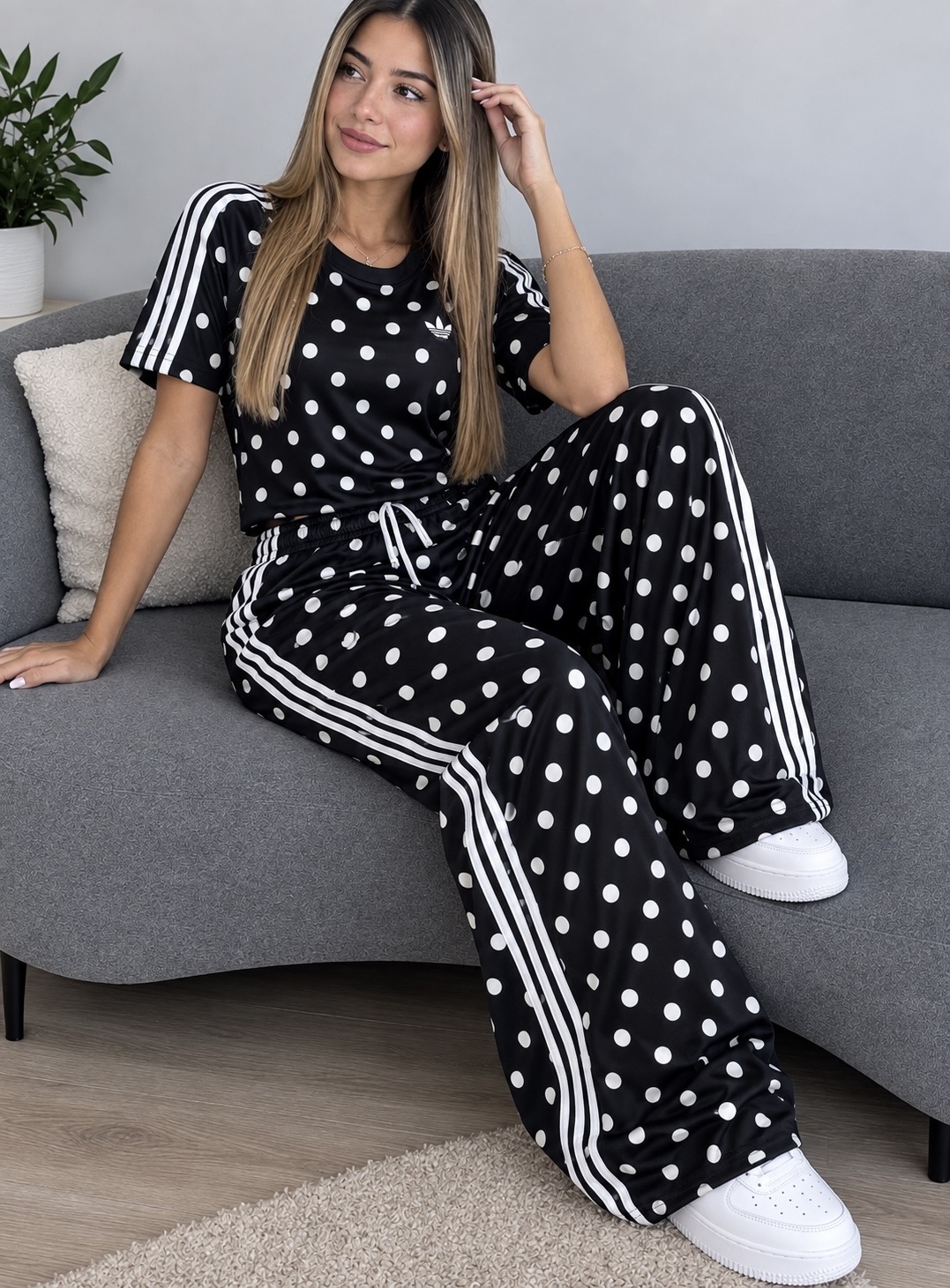 Conjunto Adds con Lunares - 688687D6-8CE7-4B6E-95C8-98D0EE6806D4.jpeg
