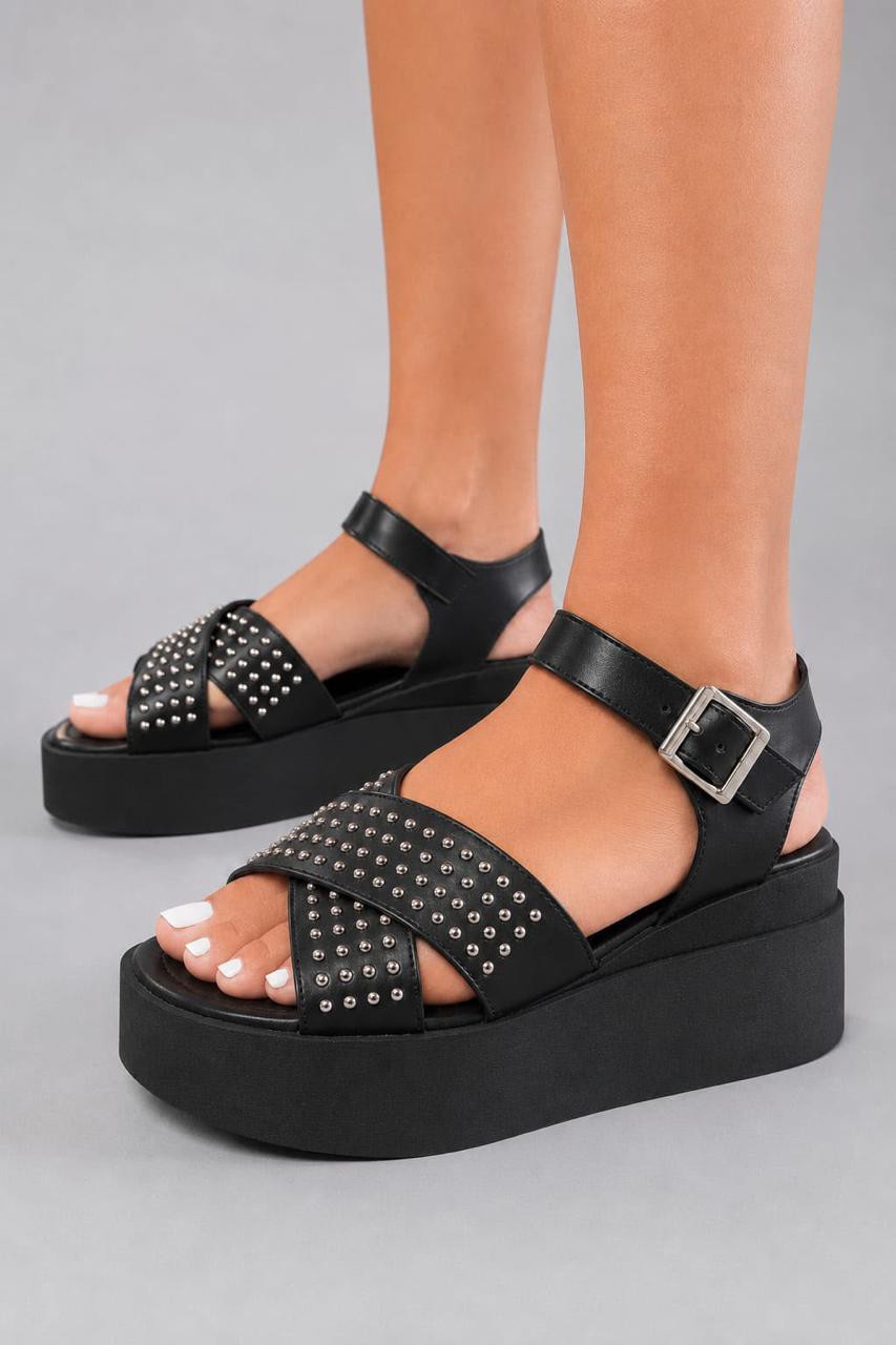 Sandalias Altas Cruzada y Tachas/ Art. Yessi - Imagen 2