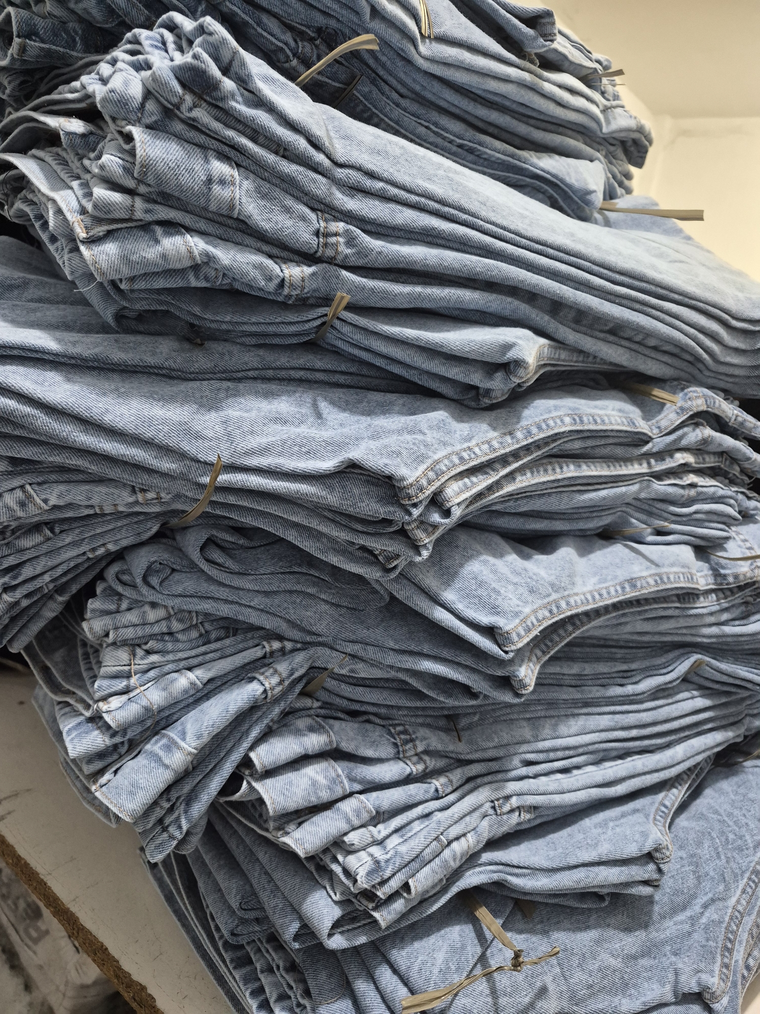 Jeans Corte  Clasico - Imagen 2