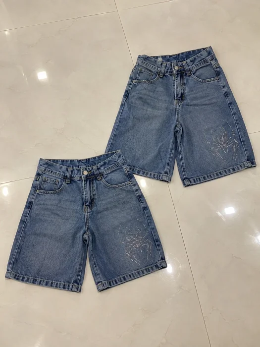 Bermuda de Nene Bordado con Strass/ Pack Mayorista