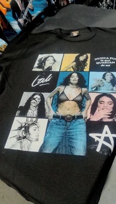 León Rock Remeras