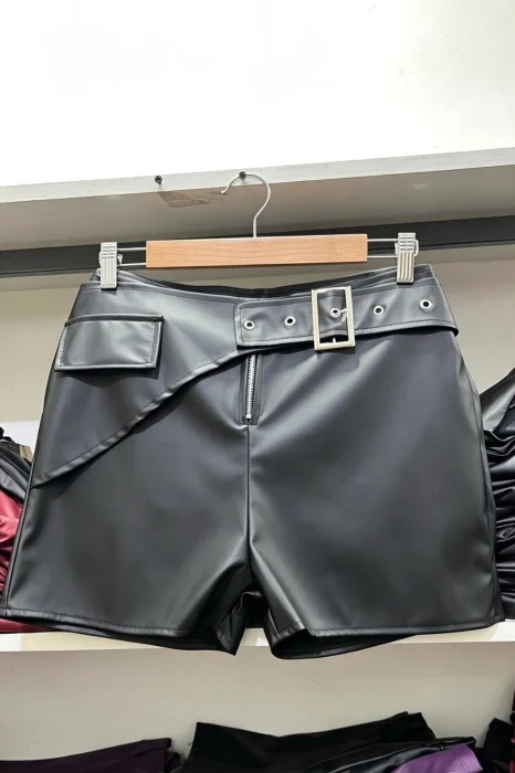 Short Plus Size