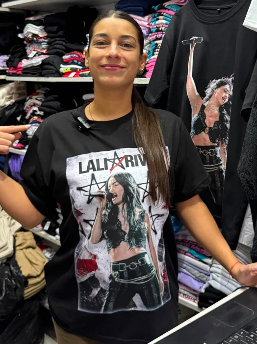 Remera Over Lali