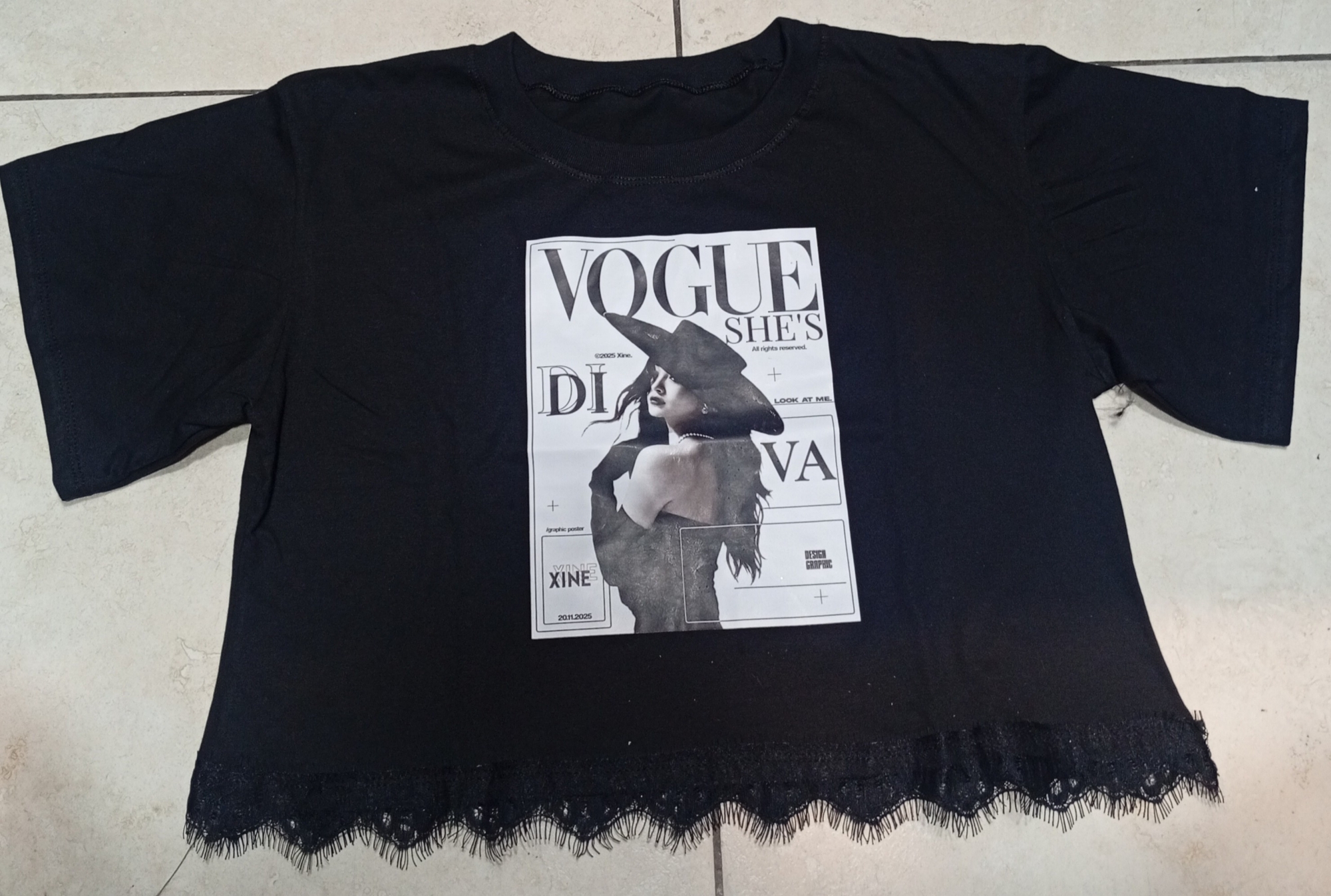 Remera Oversay Corta Algodón con Puntilla - Imagen 2