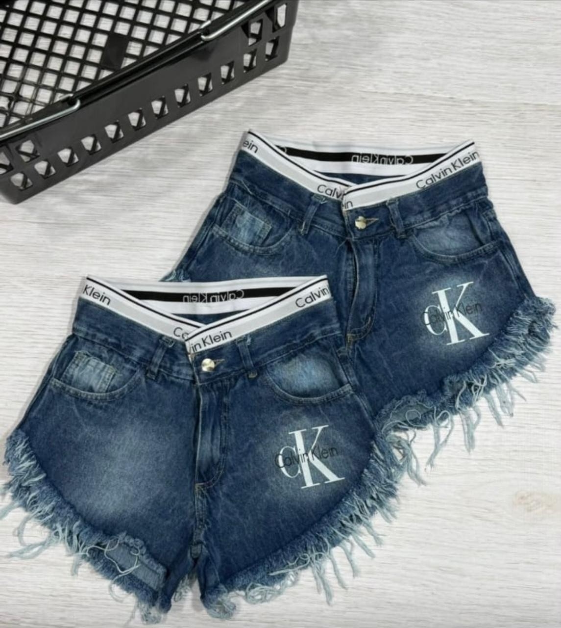 Shorts Calvin Playero - Imagen 3