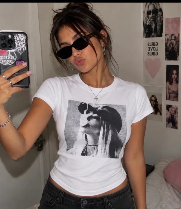 Baby Tees Remeras