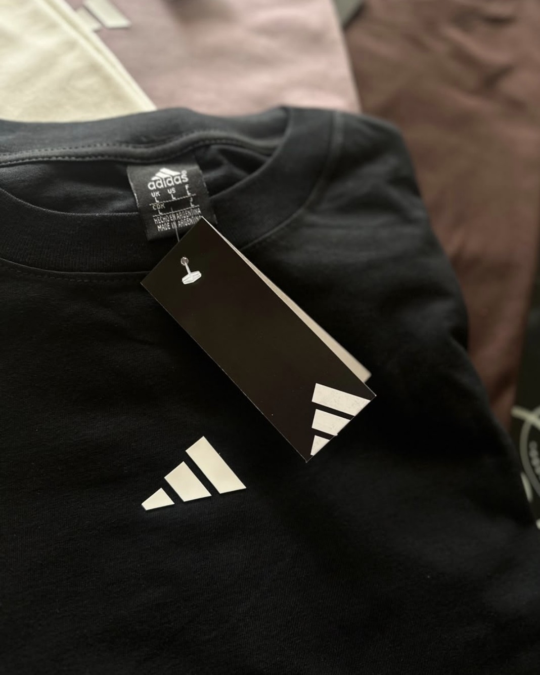 Remera Logo 3d Unisex Premiun - Imagen 2