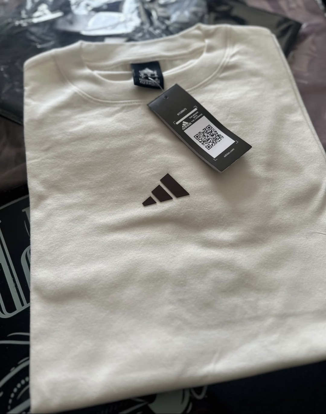 Remera Logo 3d Unisex Premiun - Imagen 3