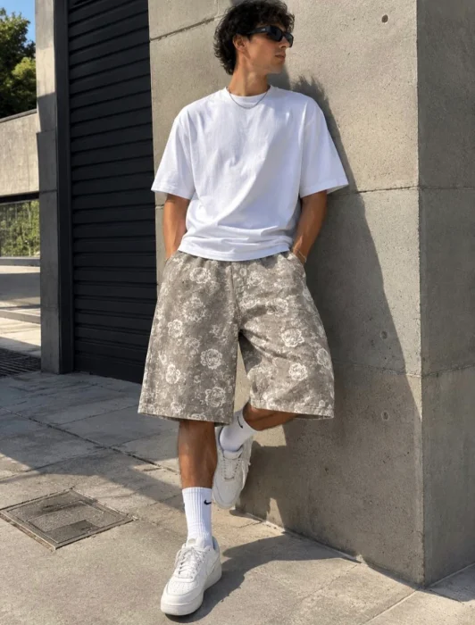 Bermudas con Diseño y Estras