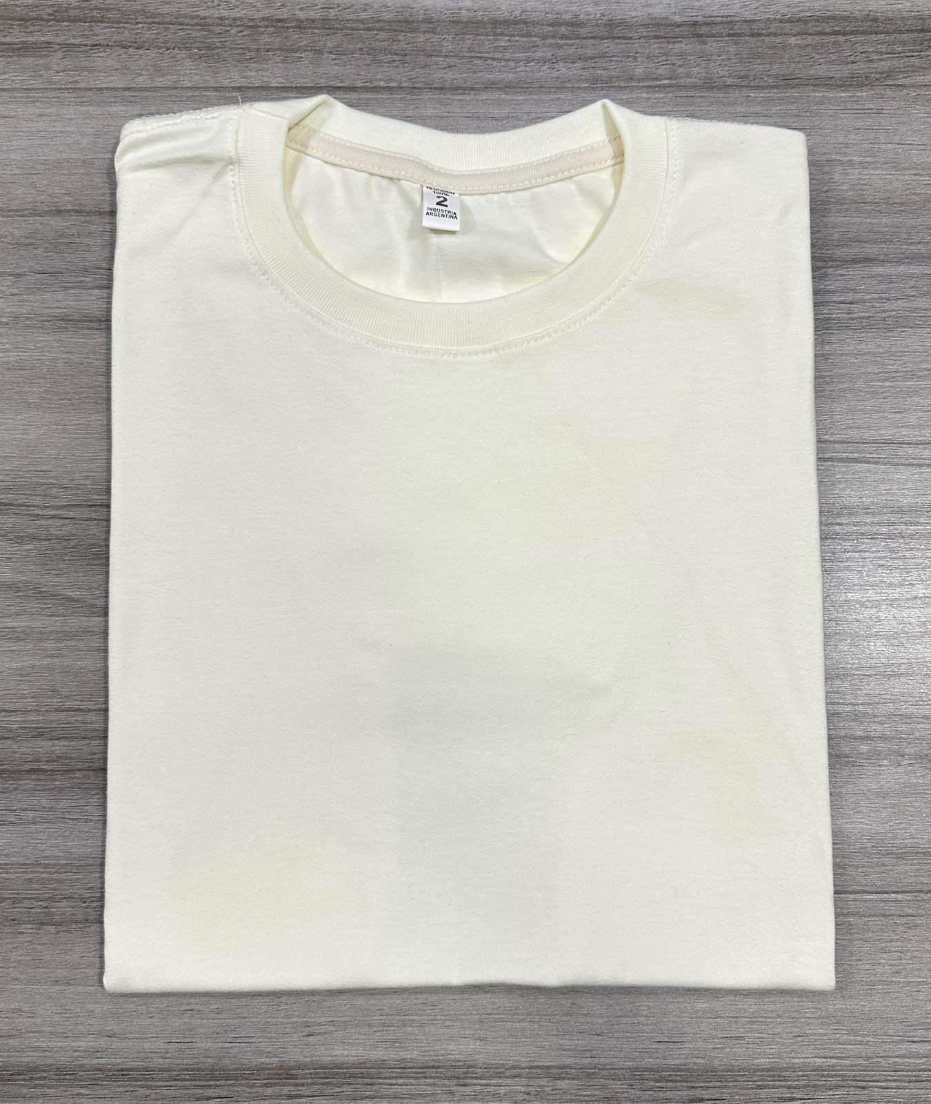 Remeras Básica con Cuello Rib - Imagen 3