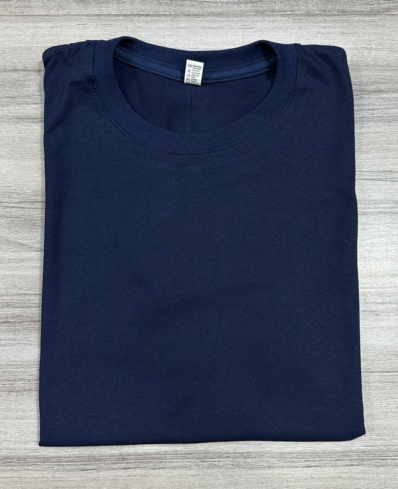 Remeras Básica con Cuello Rib - Imagen 4