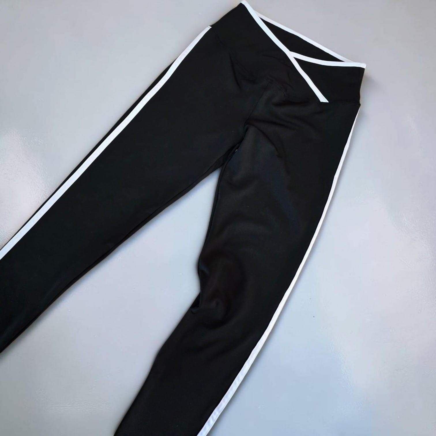 Calza Cruzada con Linea - Imagen 2