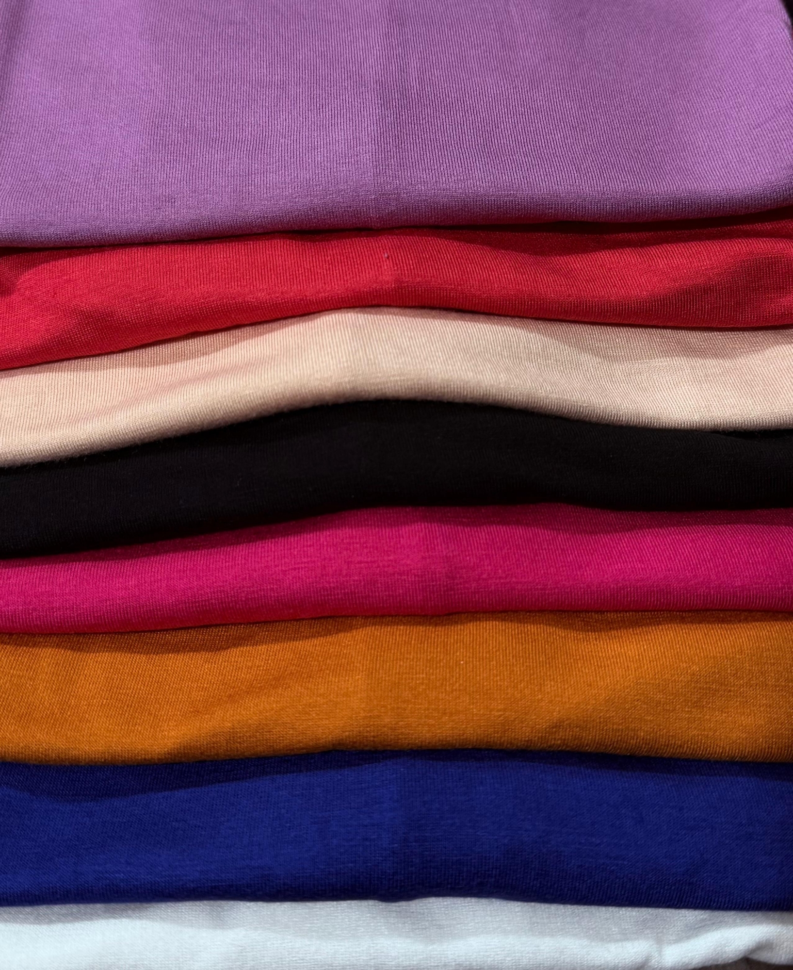 Musculosa Tachas Viscosa con Lycra - Imagen 3
