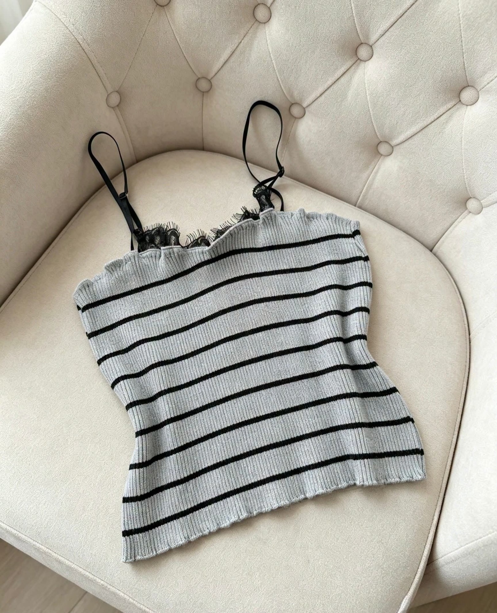 Musculosa Bremer con Puntilla y Bretel con Regulador - Imagen 2