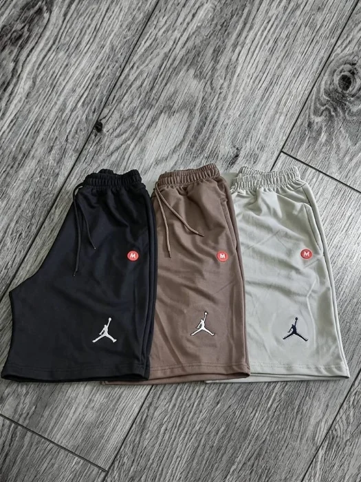 Bermudas Jordan Bordado