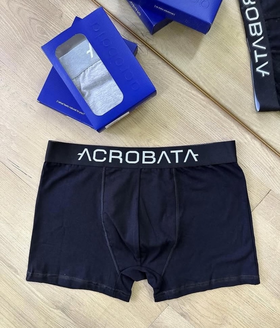 Bóxer Acrobata - Imagen 2