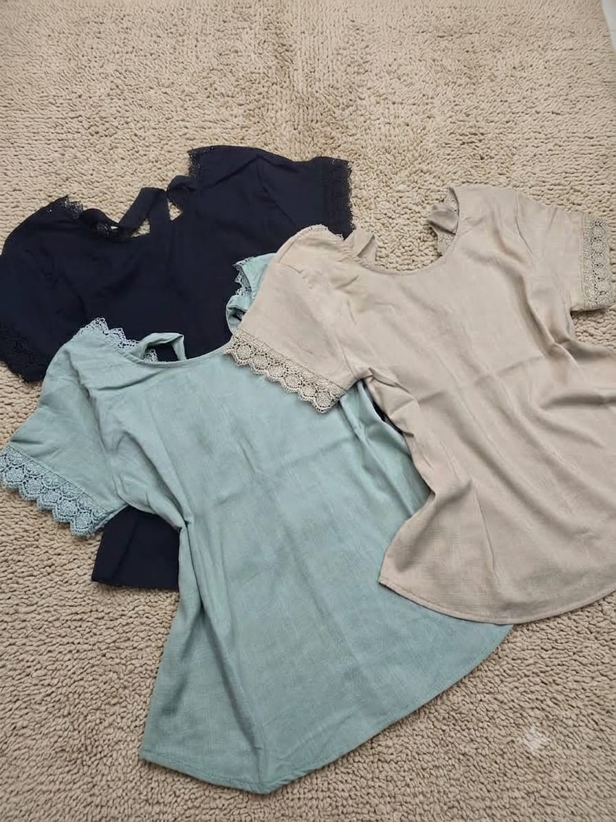 Blusa con Puntilla en Espalda - Imagen 3