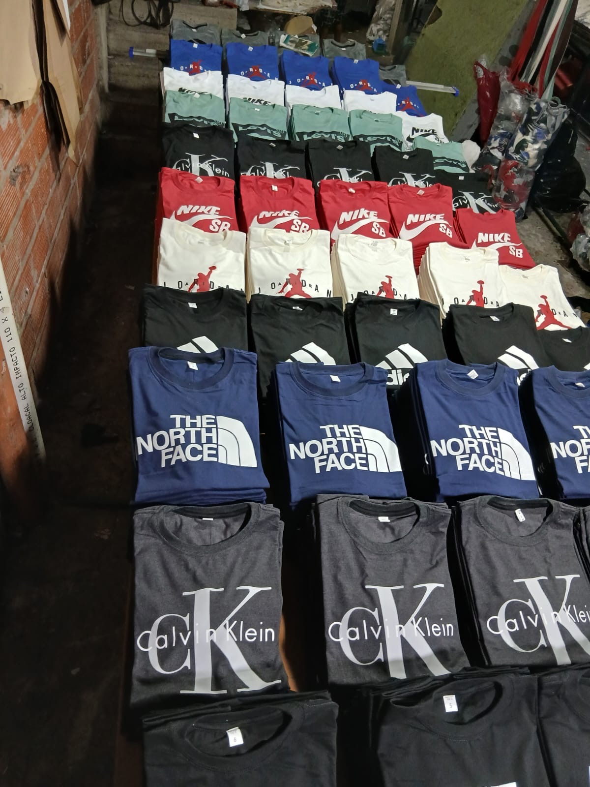 Remeras Multimarcas - 1edf6592-e6fc-4287-9854-21daf61c16f3.jpeg