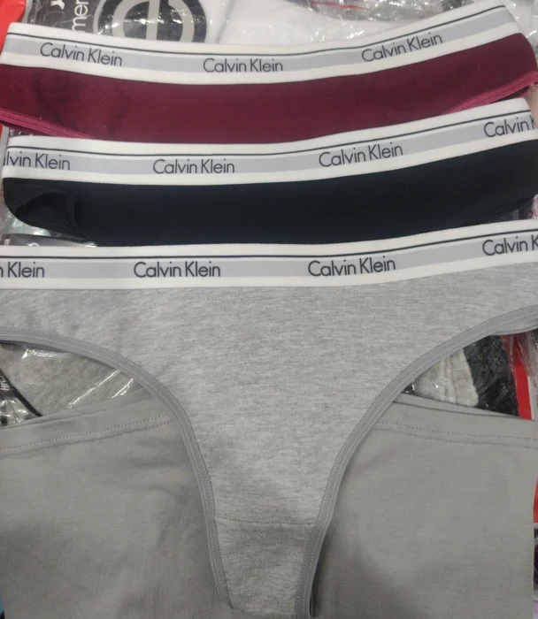 Colaless Ck
