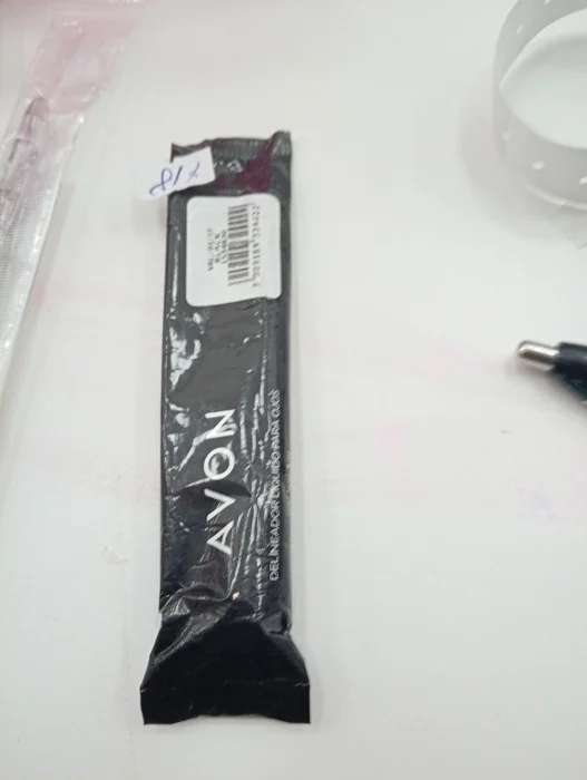 Delineador Líquido Avon Negro