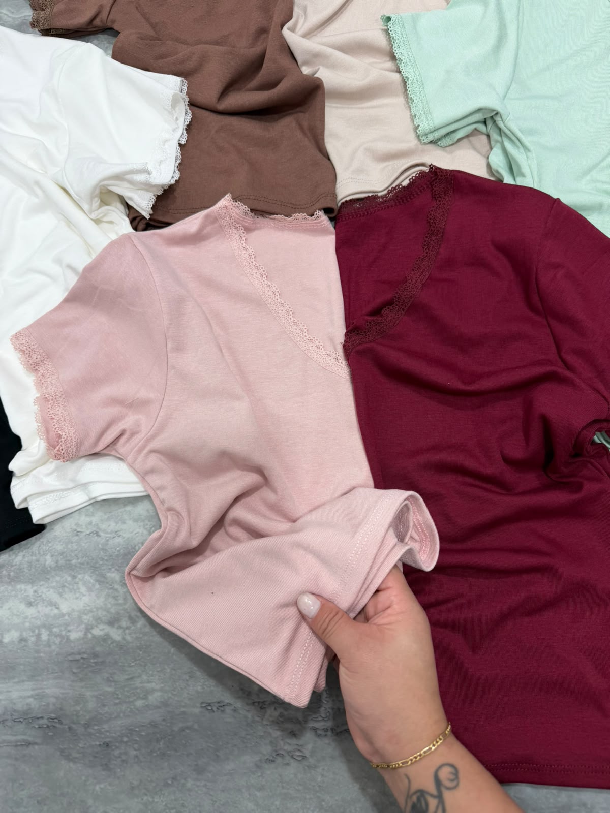 Remera Xiomara - b1ecf06e-3ee8-4c7c-9cfc-8f2d54425c1b.jpeg