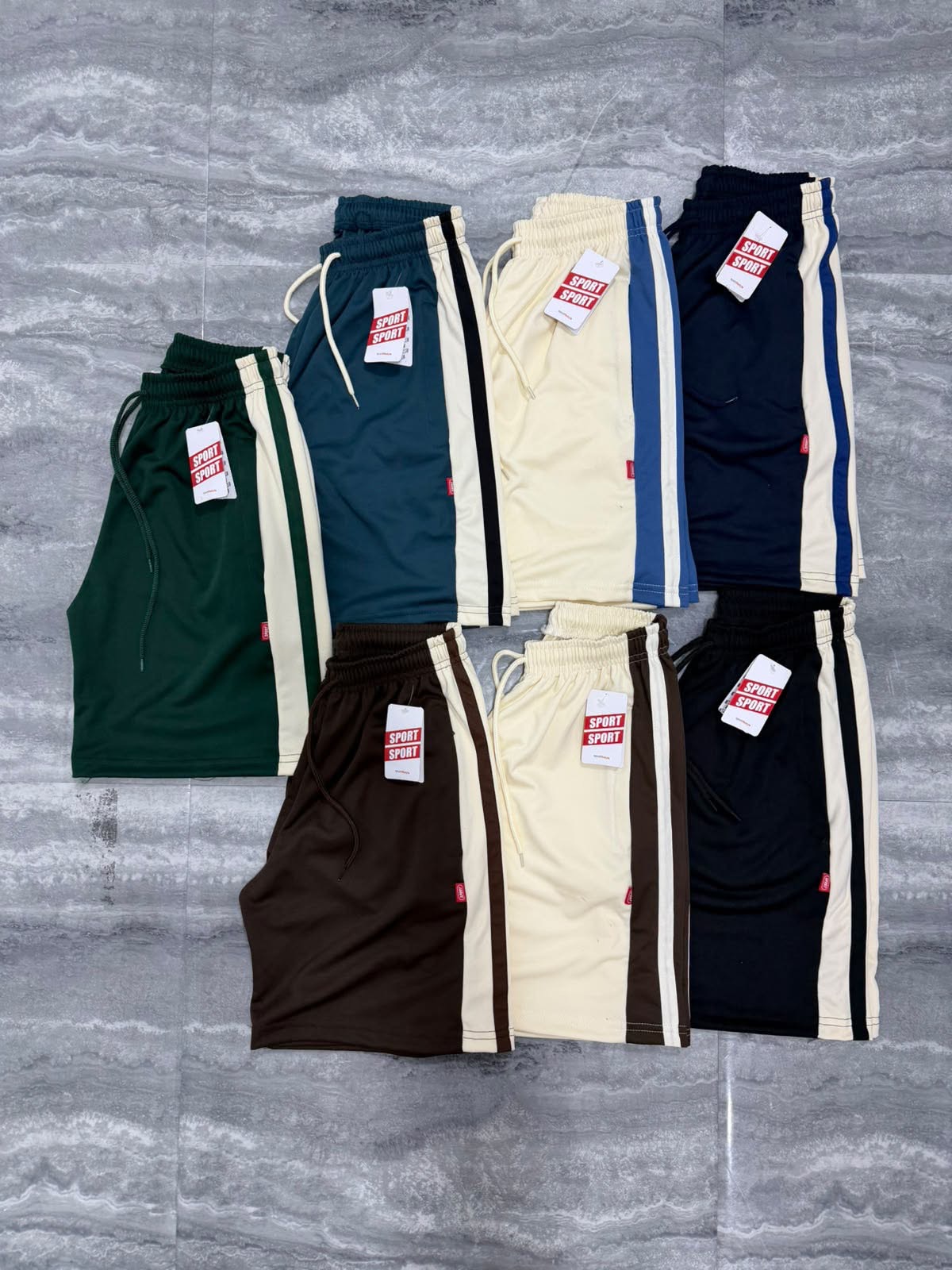 Short Deportivo Bicolor - b648952e-46b4-4b85-a369-0b824d5d6dc5.jpeg