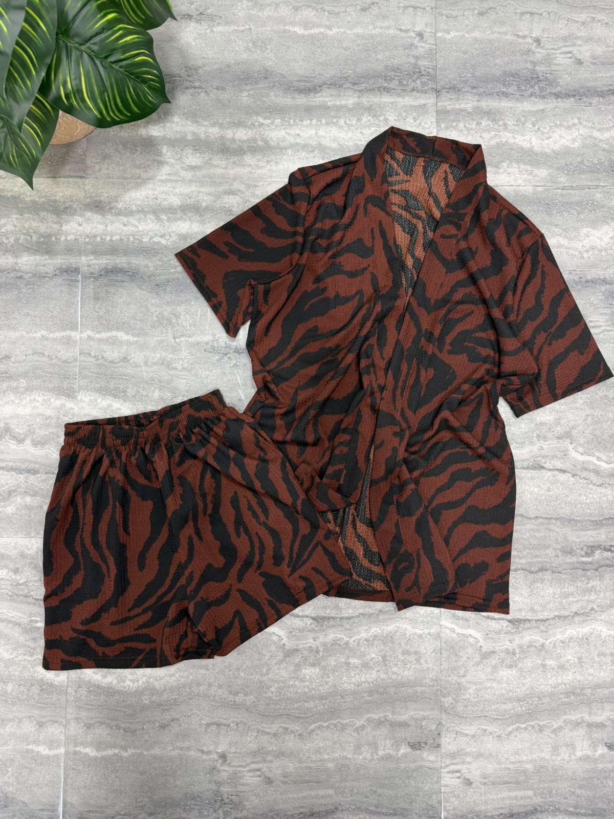 Conjunto Kimono de Hawái - 09ebeefc-a061-4ed8-ac69-e9c283e63bd4.jpeg