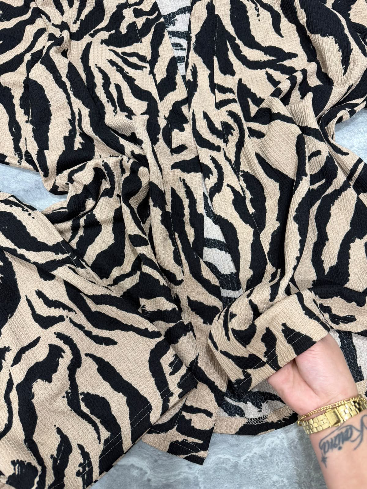 Conjunto Kimono de Hawái - 6ac266d2-0cc3-4ff7-9d48-54a607b61052.jpeg
