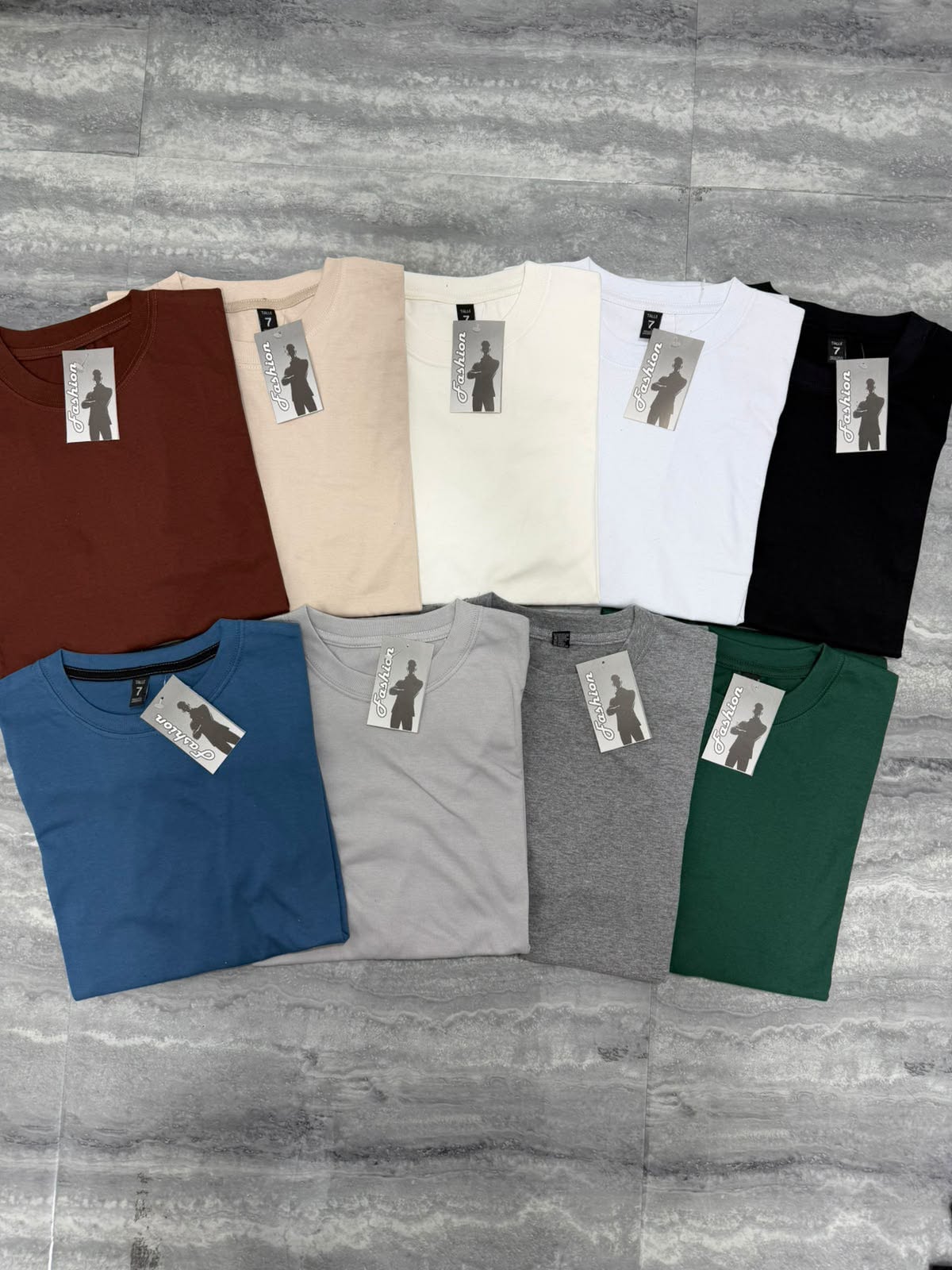 Remera Lisa Talle Especial - 4bb5d286-6c06-4095-85bf-c985256f1ced.jpeg