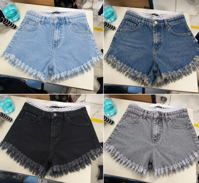 Shorts con Encaje