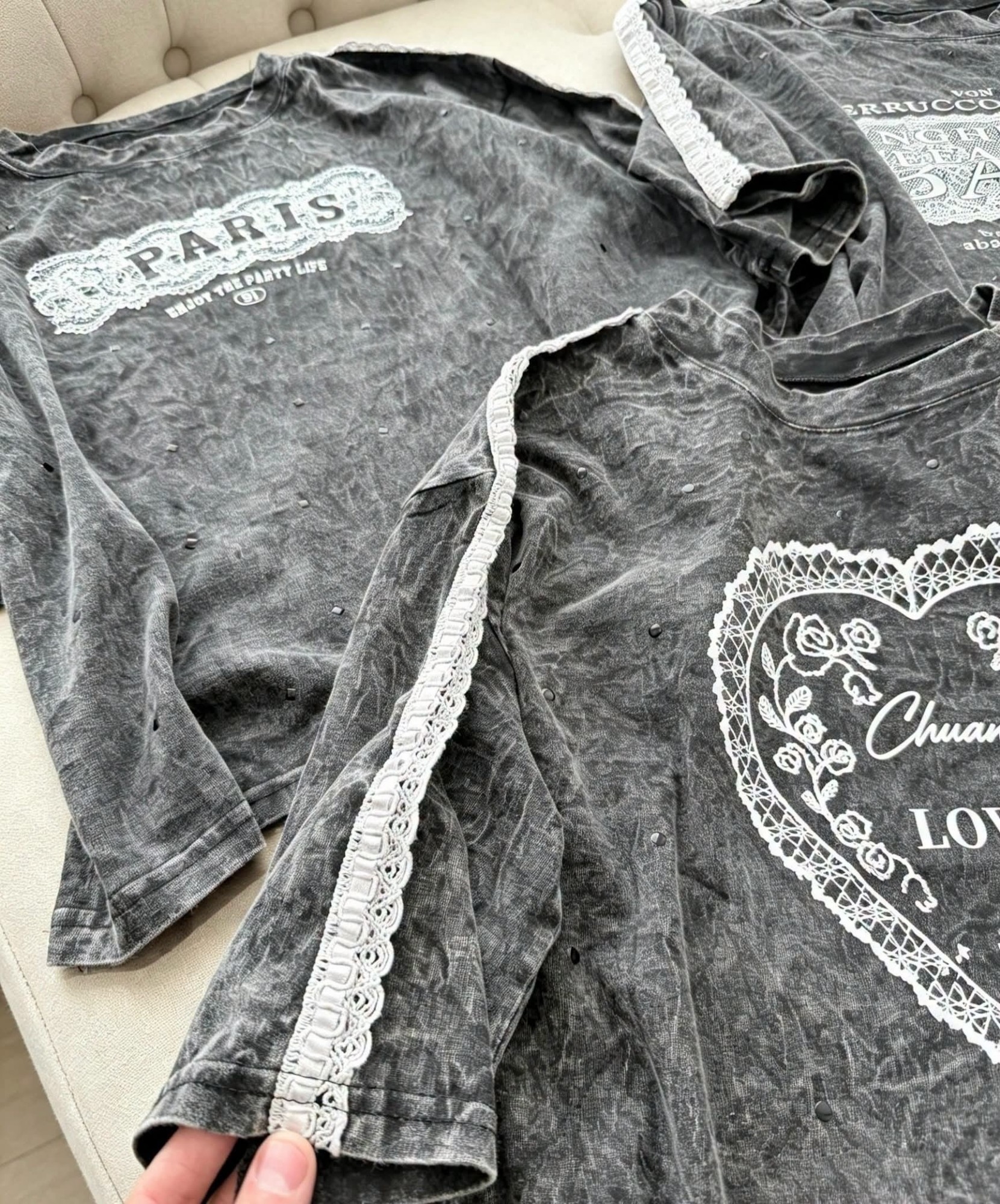 Remeras Oversise Jaspeada Puntilla - Imagen 2