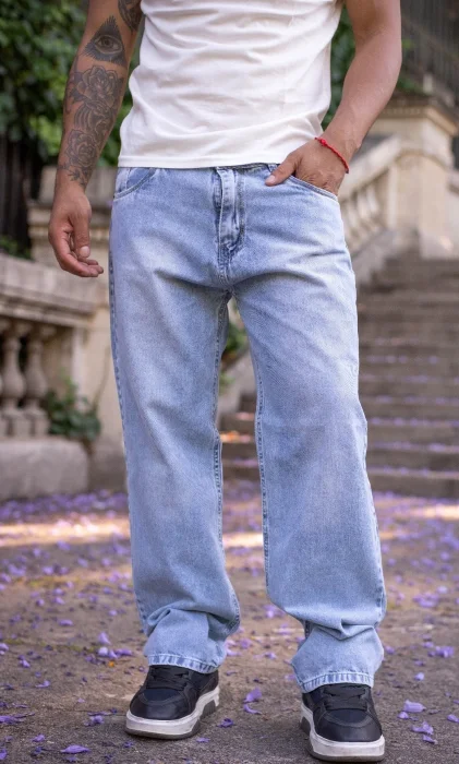 Pantalón Jeans Mom Celeste Claro