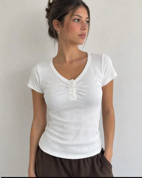 Remera Botones
