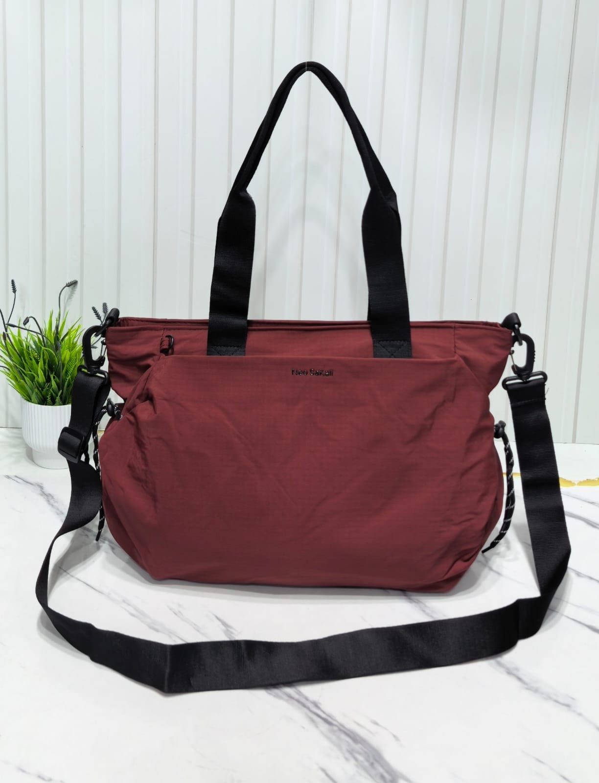 Morral Grande
*tela Impermeable Entra Carpetas A4* Excelente Calidad. - Imagen 1