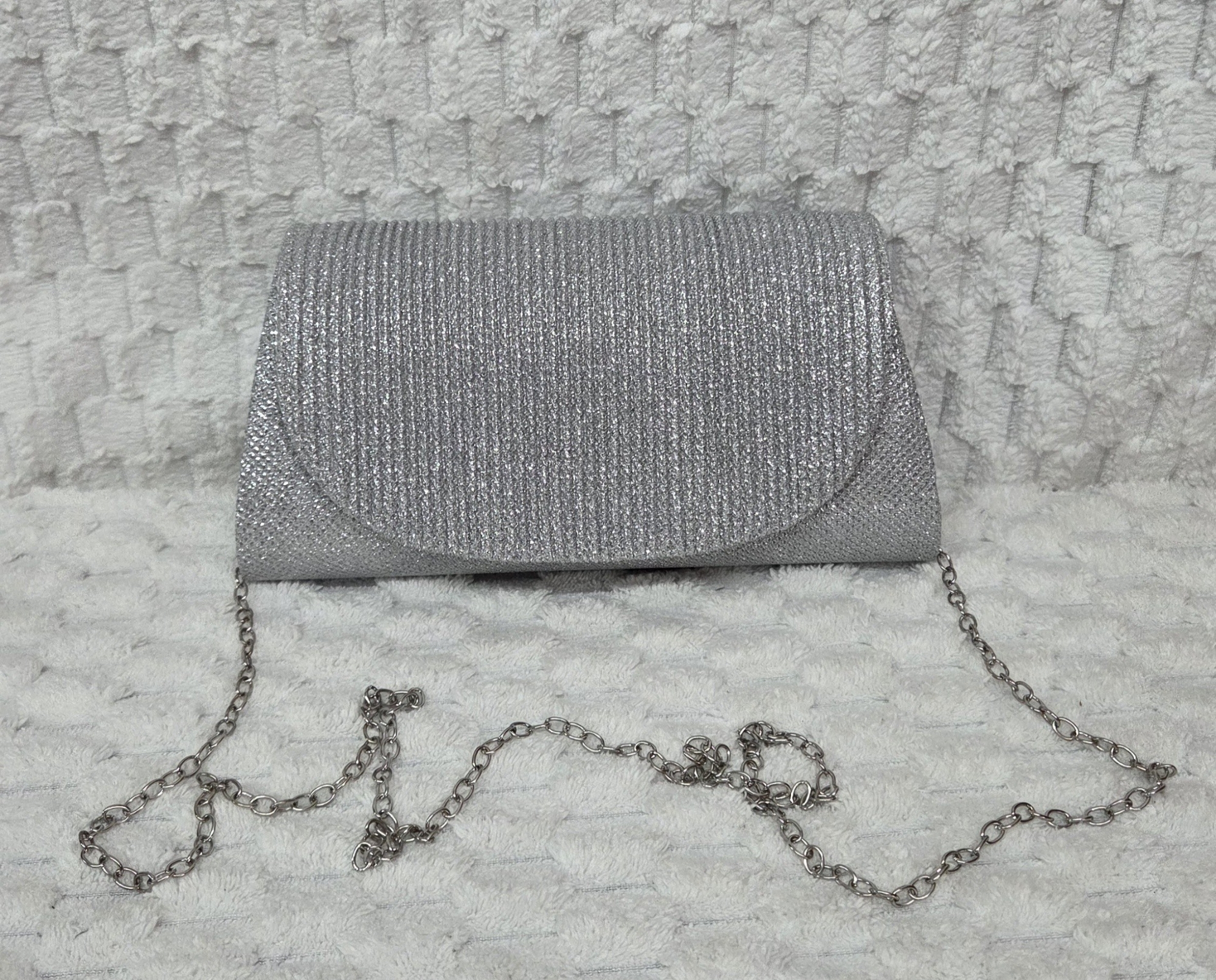Hermoso sobre de Fiesta con Cadena Desmontable - Imagen 2