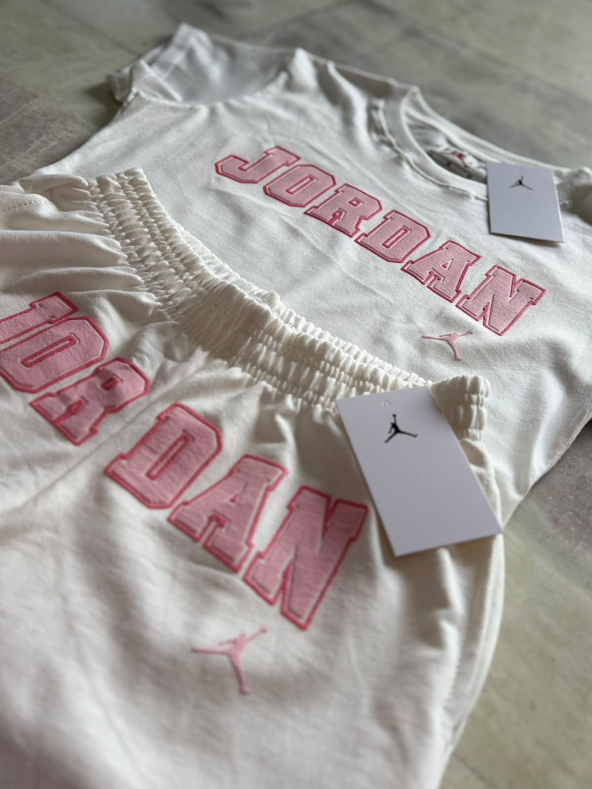 Conjunto Jor - 121e26ae-22a1-4652-b1c5-f20a02542e64.jpeg