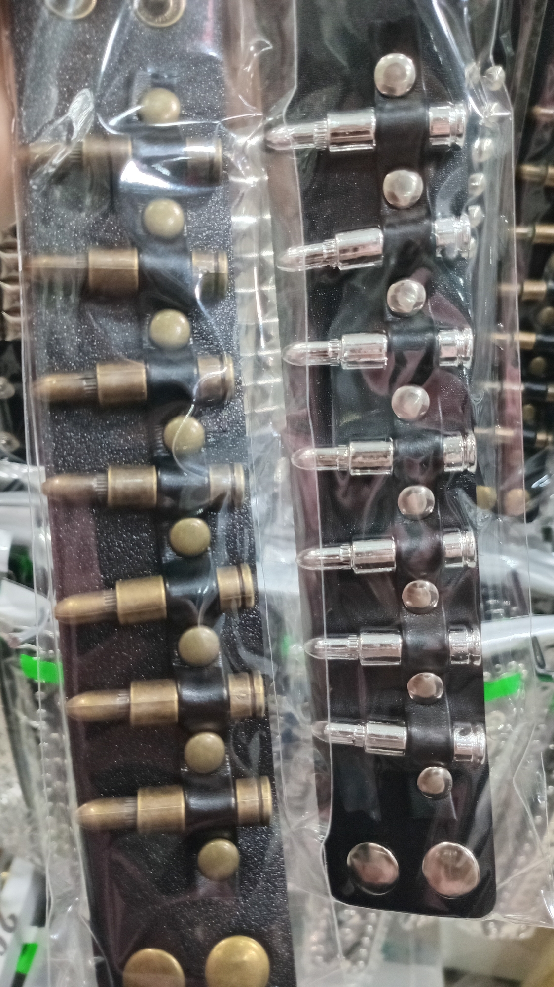 Pulseras de Tachas - Imagen 3