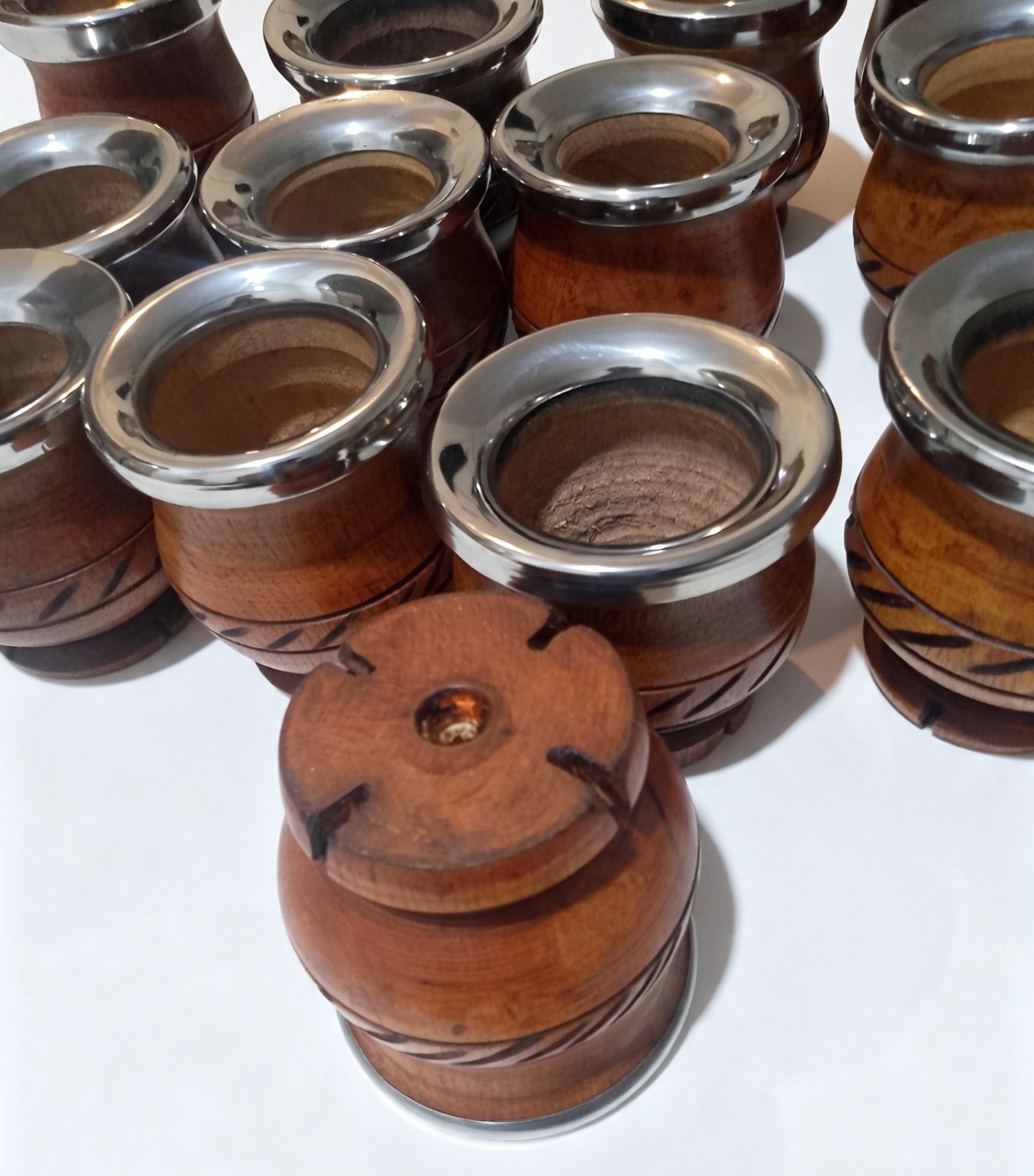 Mate Trebol de Acero y Algarrobo - Imagen 2